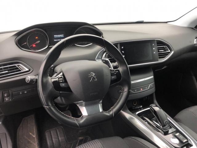 Peugeot 308 image 3