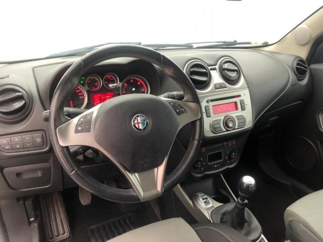 Alfa Romeo Mito image 1