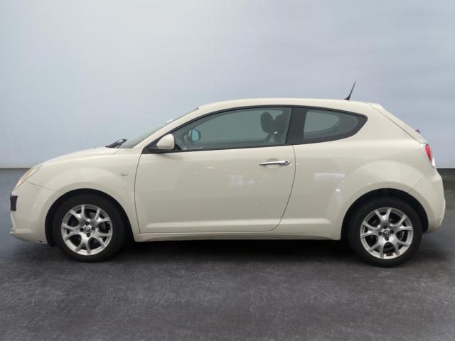 Alfa Romeo Mito image 2