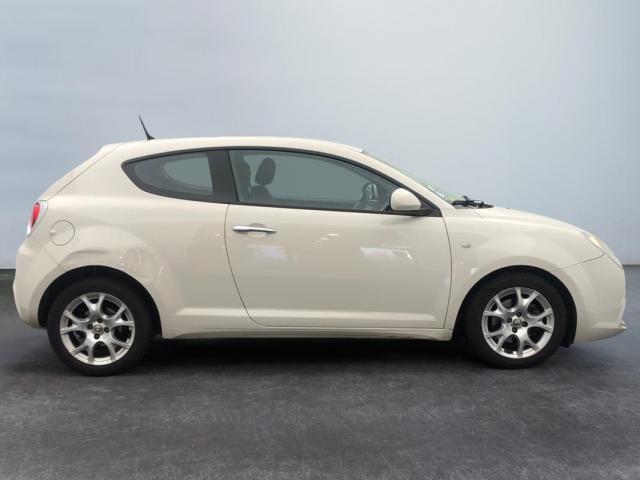 Alfa Romeo Mito image 7