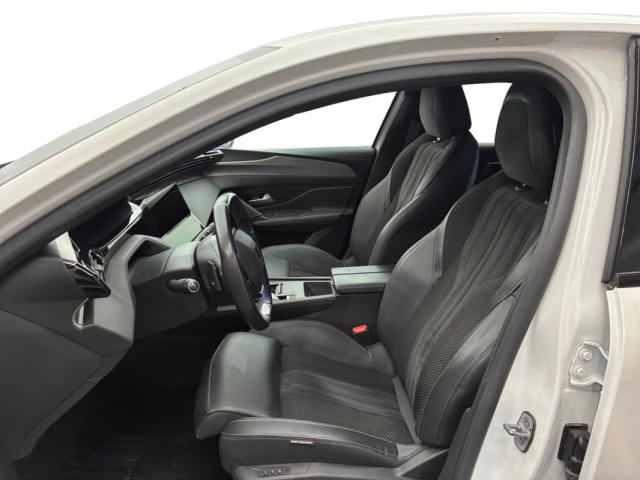 Peugeot 308 image 2