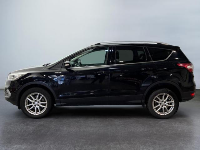 Ford Kuga image 9