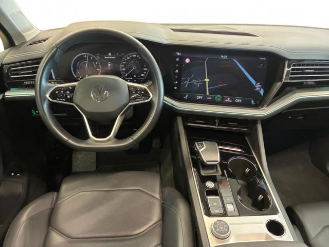Volkswagen Touareg image 8