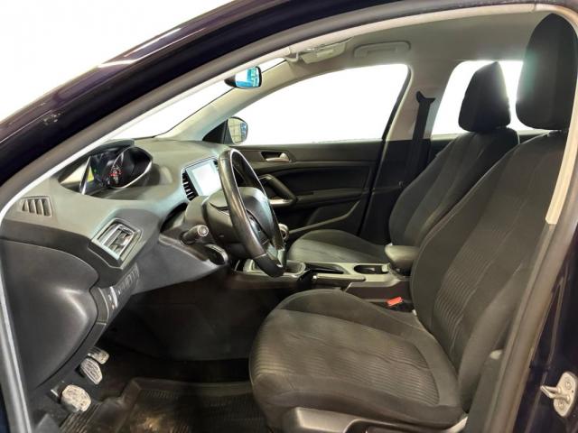 Peugeot 308 image 3