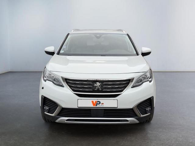 Peugeot 5008 image 2