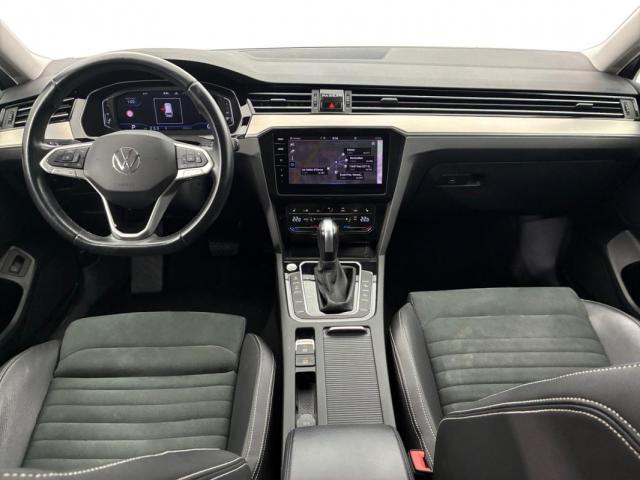 Volkswagen Passat Sw image 4