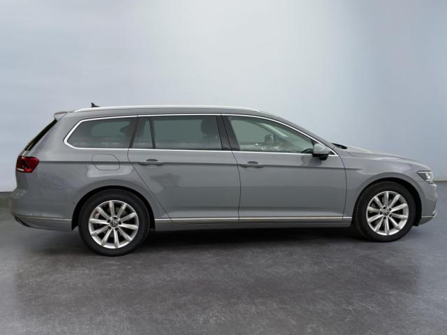 Volkswagen Passat Sw image 8