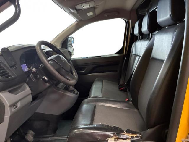 Citroen Jumpy image 1