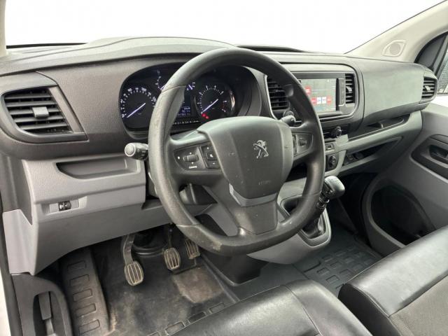 Peugeot Expert image 2