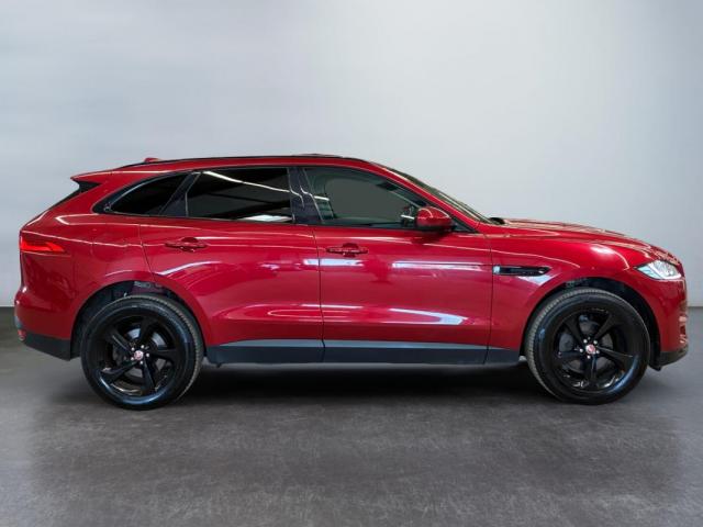 Jaguar F-Pace image 1