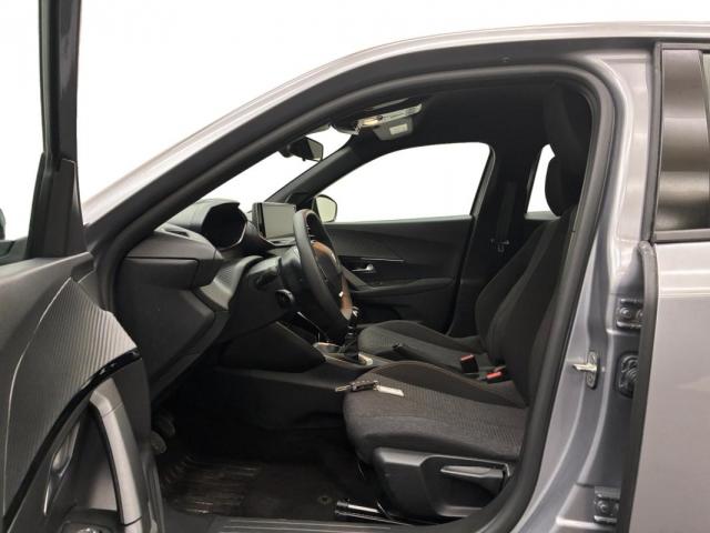 Peugeot 2008 image 4