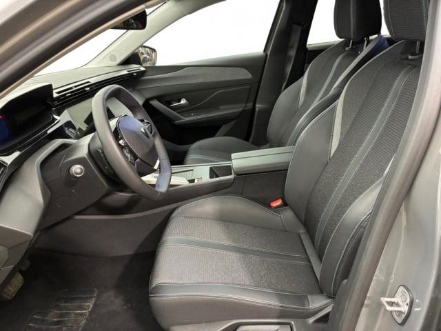 Peugeot 308 image 8