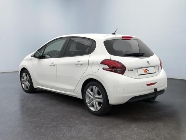 Peugeot 208 image 4
