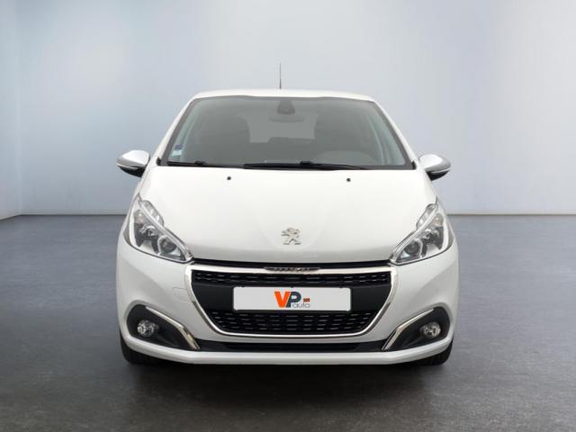 Peugeot 208 image 3