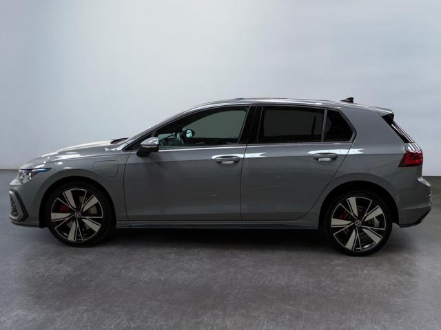 Volkswagen Golf image 5