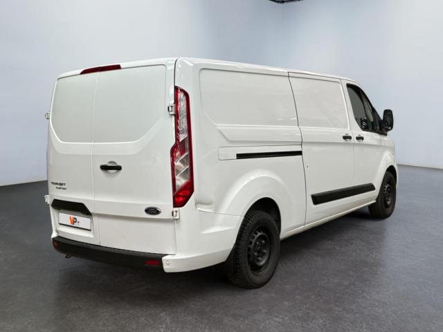 Ford Transit Custom image 4