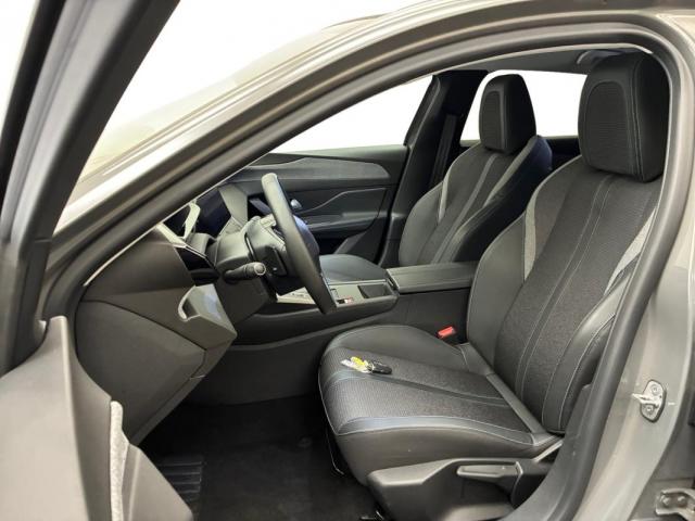Peugeot 308 image 5