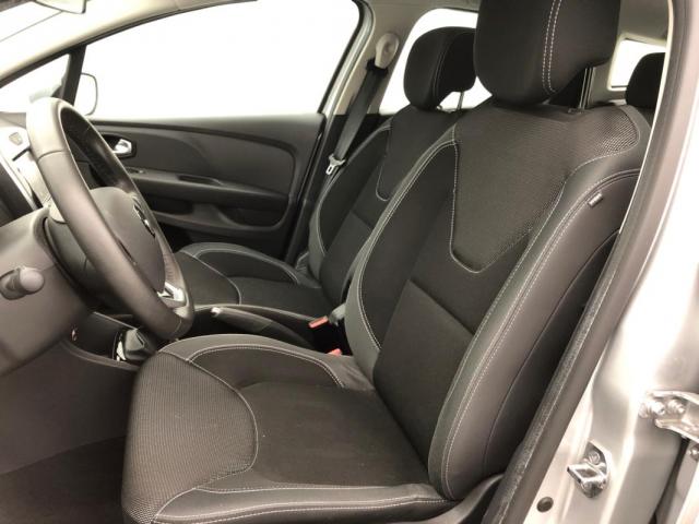 Renault Clio image 9