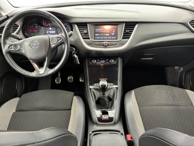 Opel Grandland X image 2