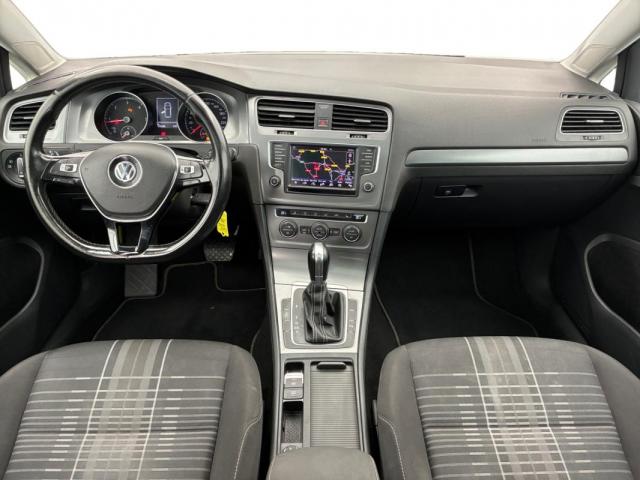 Volkswagen Golf image 7