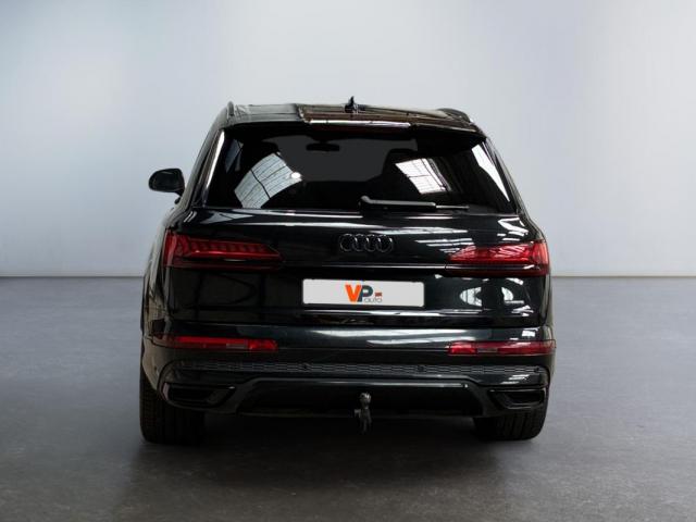Audi Q7 image 9