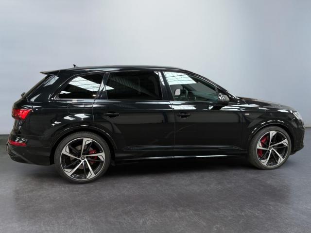 Audi Q7 image 4
