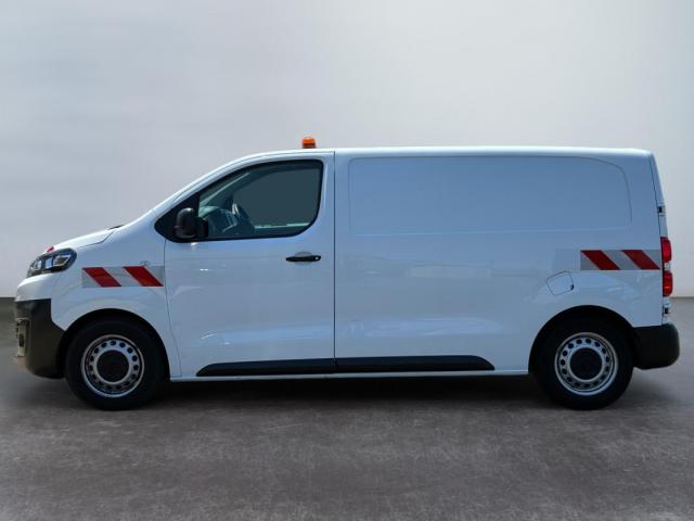 Citroen Jumpy image 9