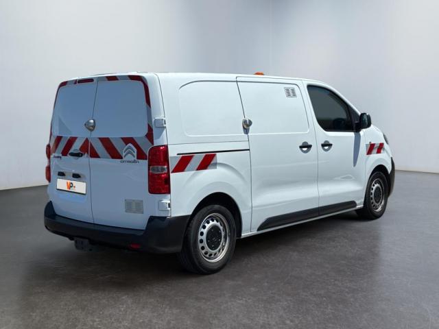 Citroen Jumpy image 8