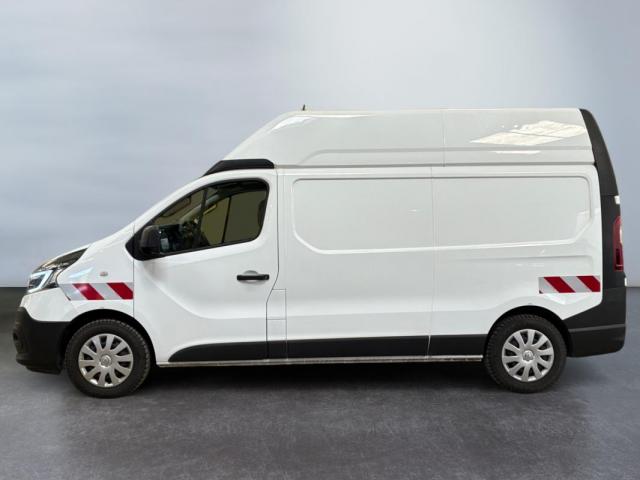 Renault Trafic image 3