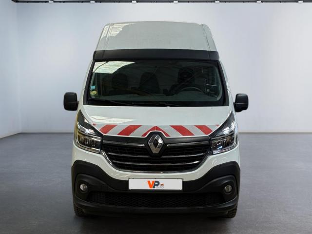Renault Trafic image 8