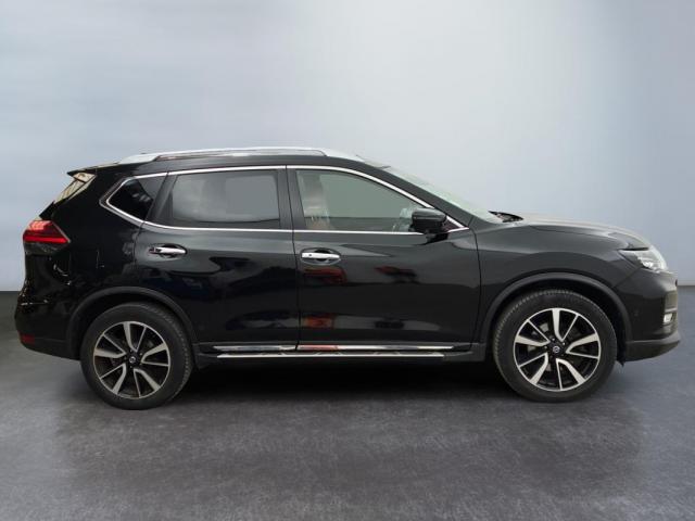 Nissan X-Trail image 2