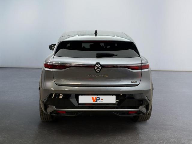 Renault Mégane E-Tech image 1