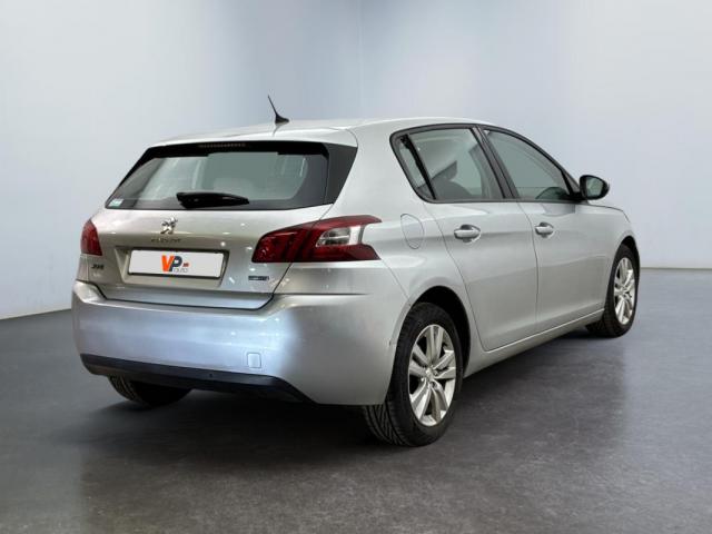 Peugeot 308 image 1