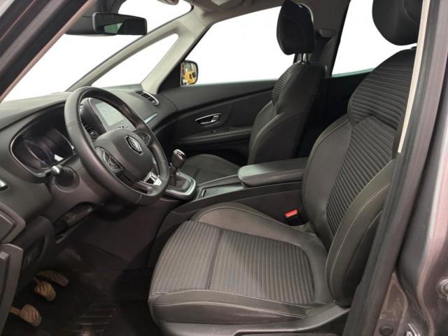 Renault Grand Scénic image 7