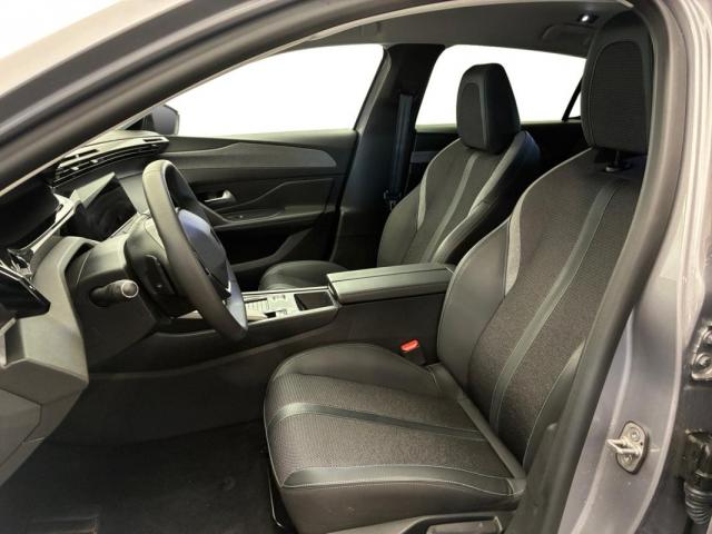 Peugeot 308 image 1