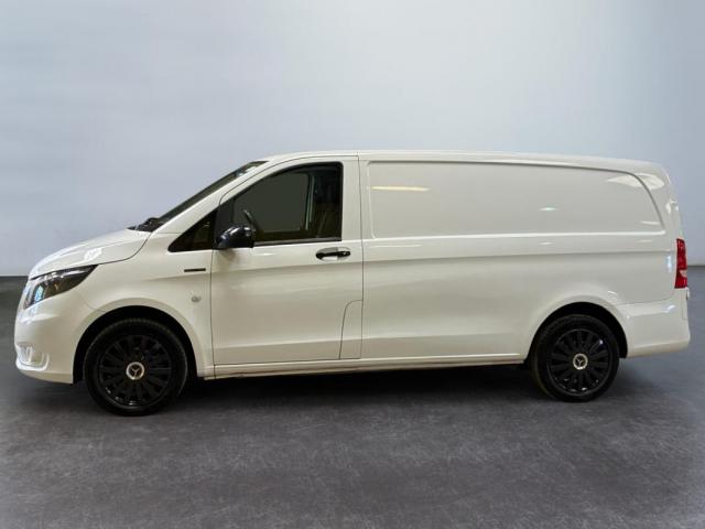 Mercedes Benz Vito image 9