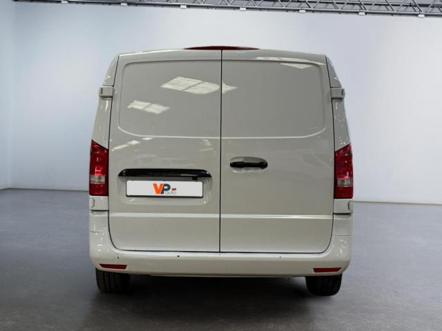 Mercedes Benz Vito image 8