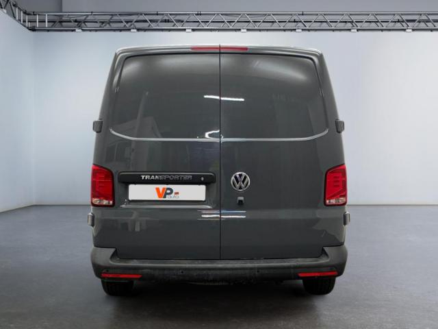 Volkswagen Transporter image 3