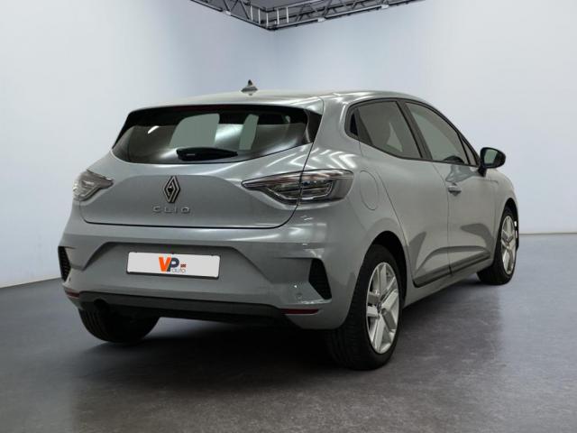 Renault Clio image 2