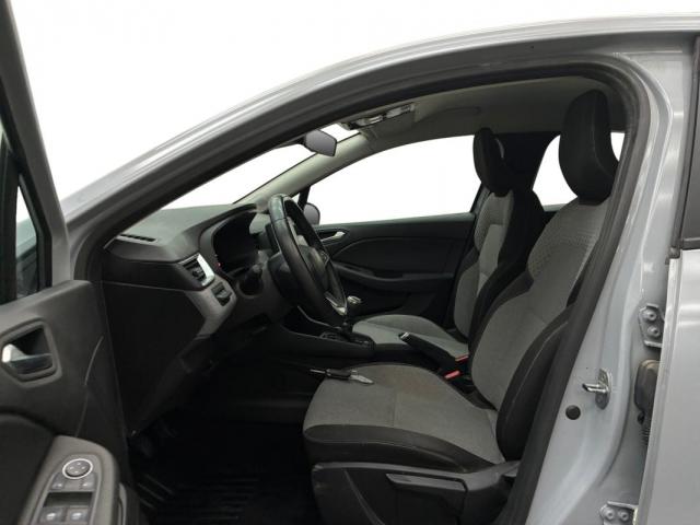 Renault Clio image 6