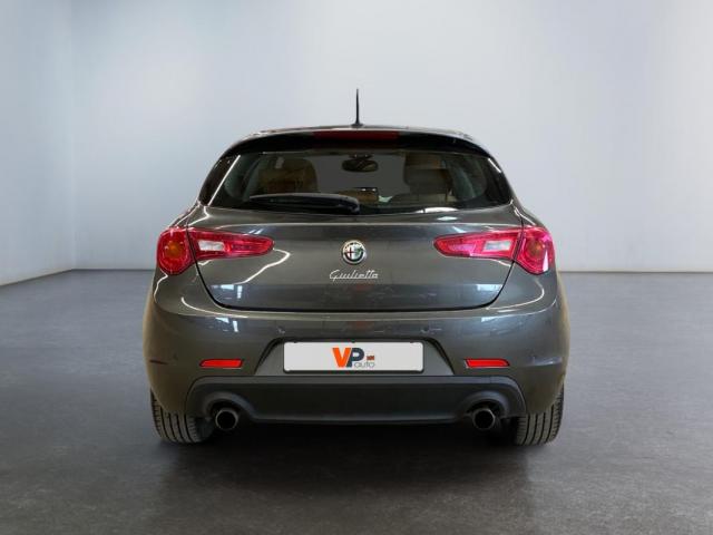 Alfa Romeo Giulietta image 1