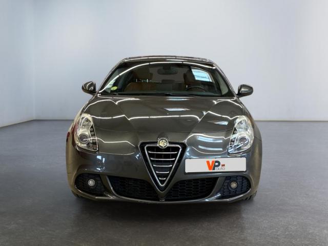 Alfa Romeo Giulietta image 6