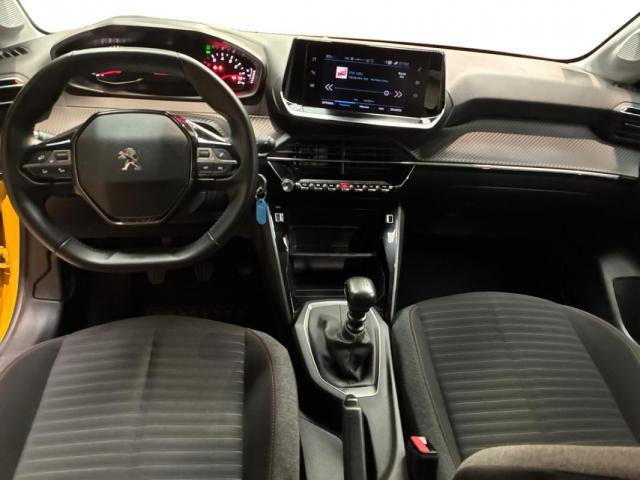 Peugeot 208 image 6