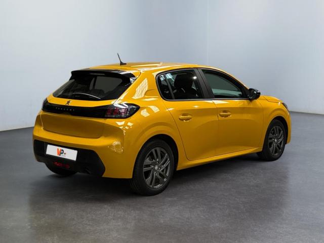 Peugeot 208 image 3