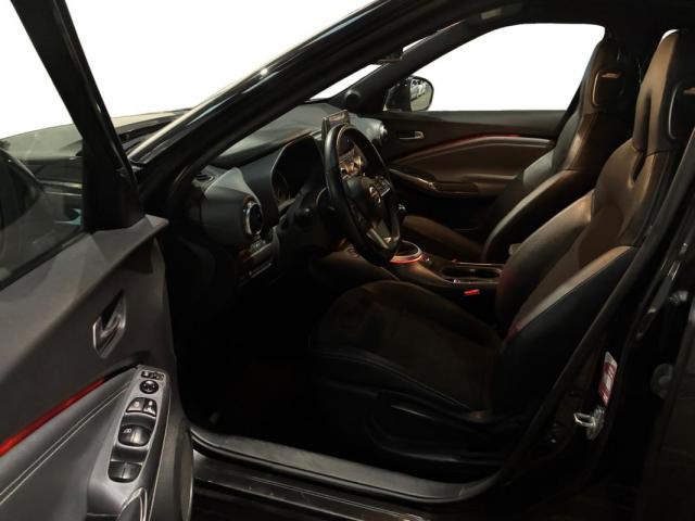 Nissan Juke image 8