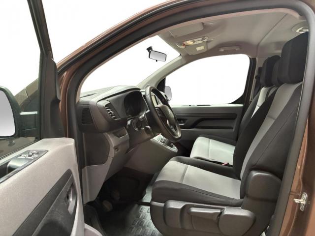 Citroen Jumpy image 6