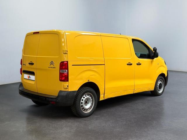 Citroen Jumpy image 2