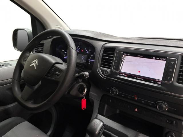 Citroen Jumpy image 3