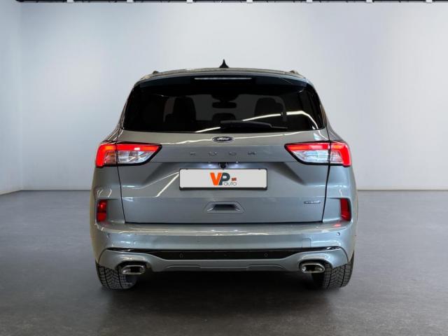Ford Kuga image 9