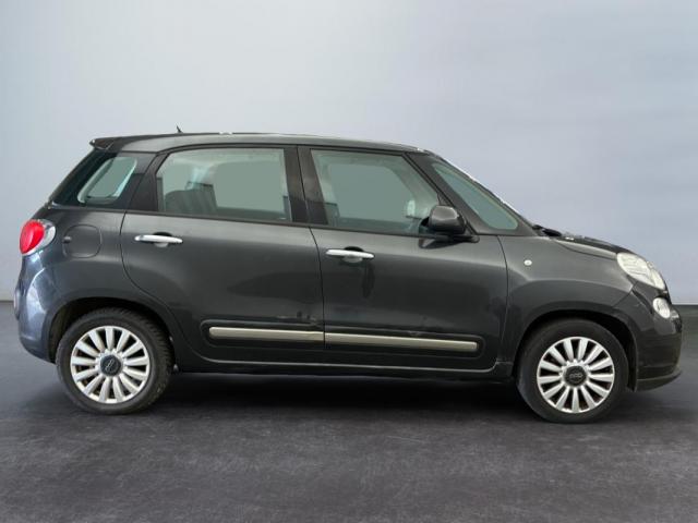 Fiat 500l image 2